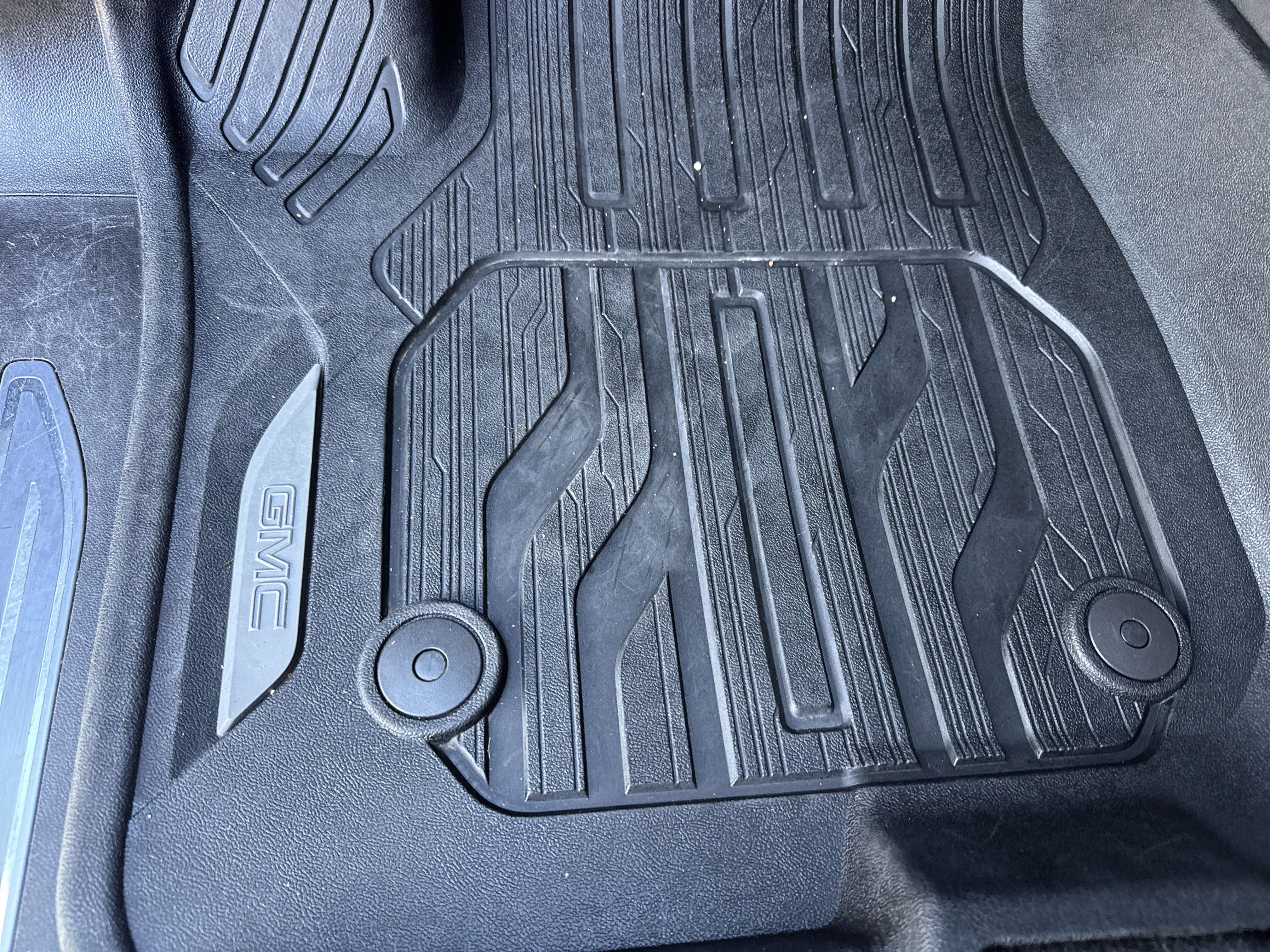 Used 2021 GMC Sierra 1500 SLT w/ SLT Premium Plus Package image 17