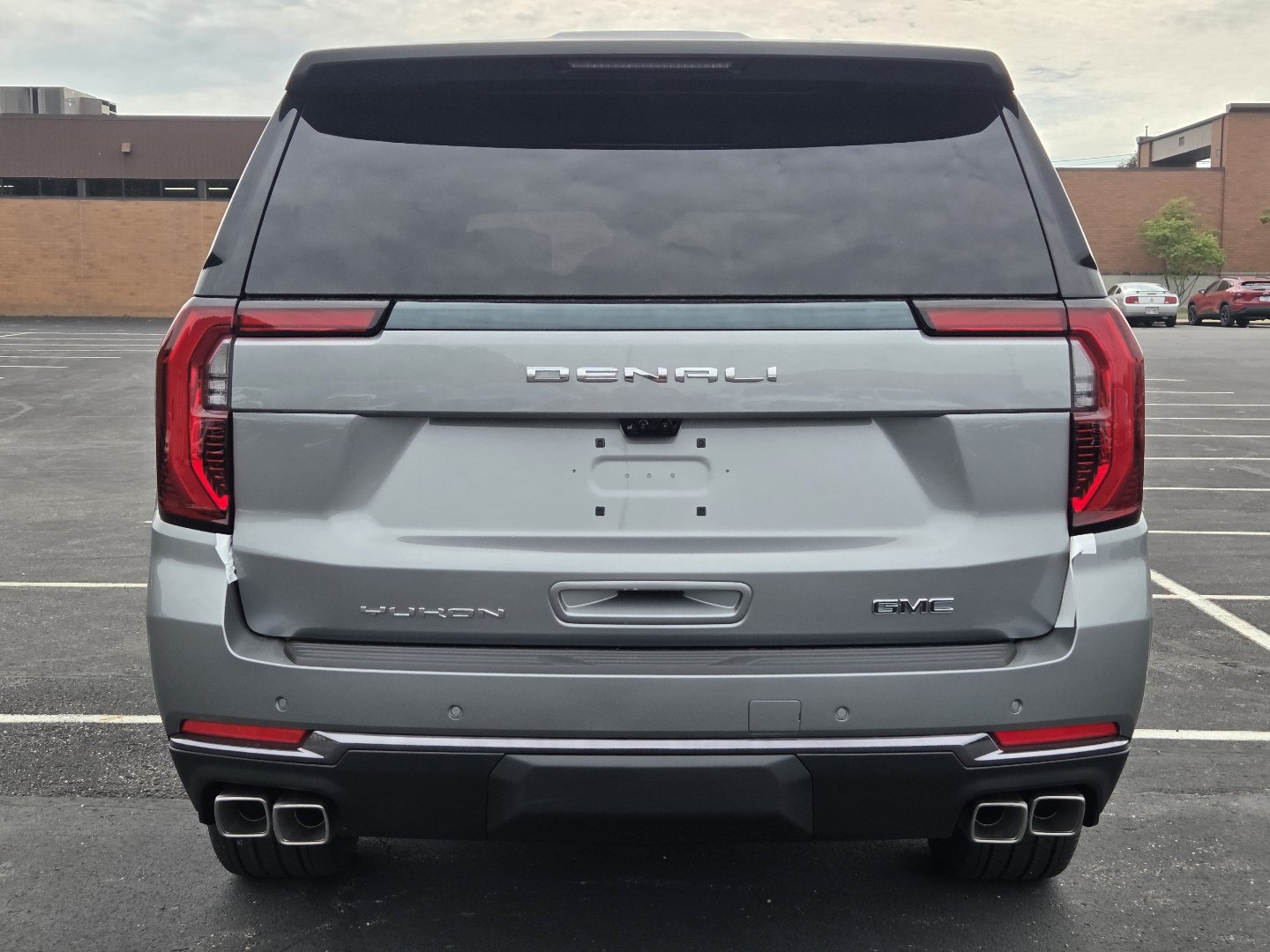 New 2027 GMC Yukon XL Denali Ultimate w/ LPO, Floor Liner Package AWD/4WD image 19