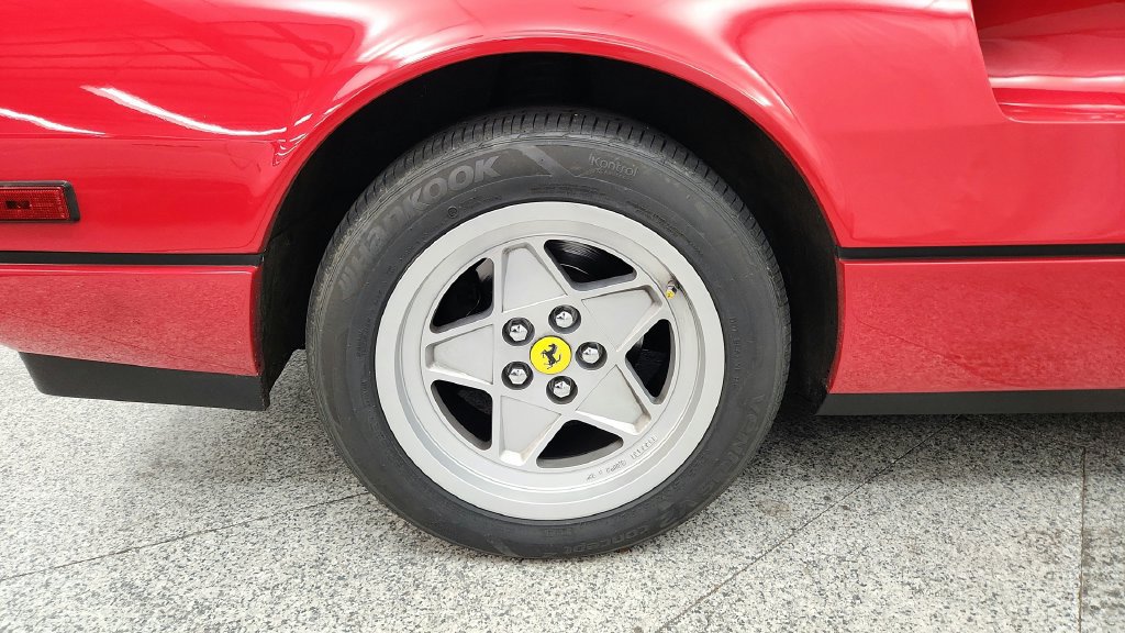 Used 1988 Ferrari 328 GTS RWD image 43