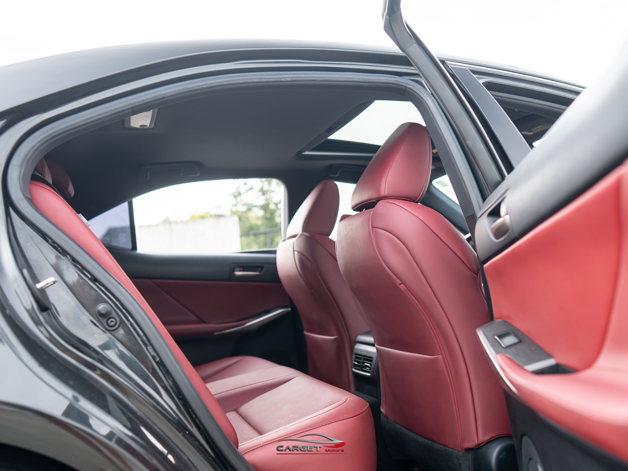 Used 2019 Lexus IS 350 F Sport w/ F Sport Package RWD image 19