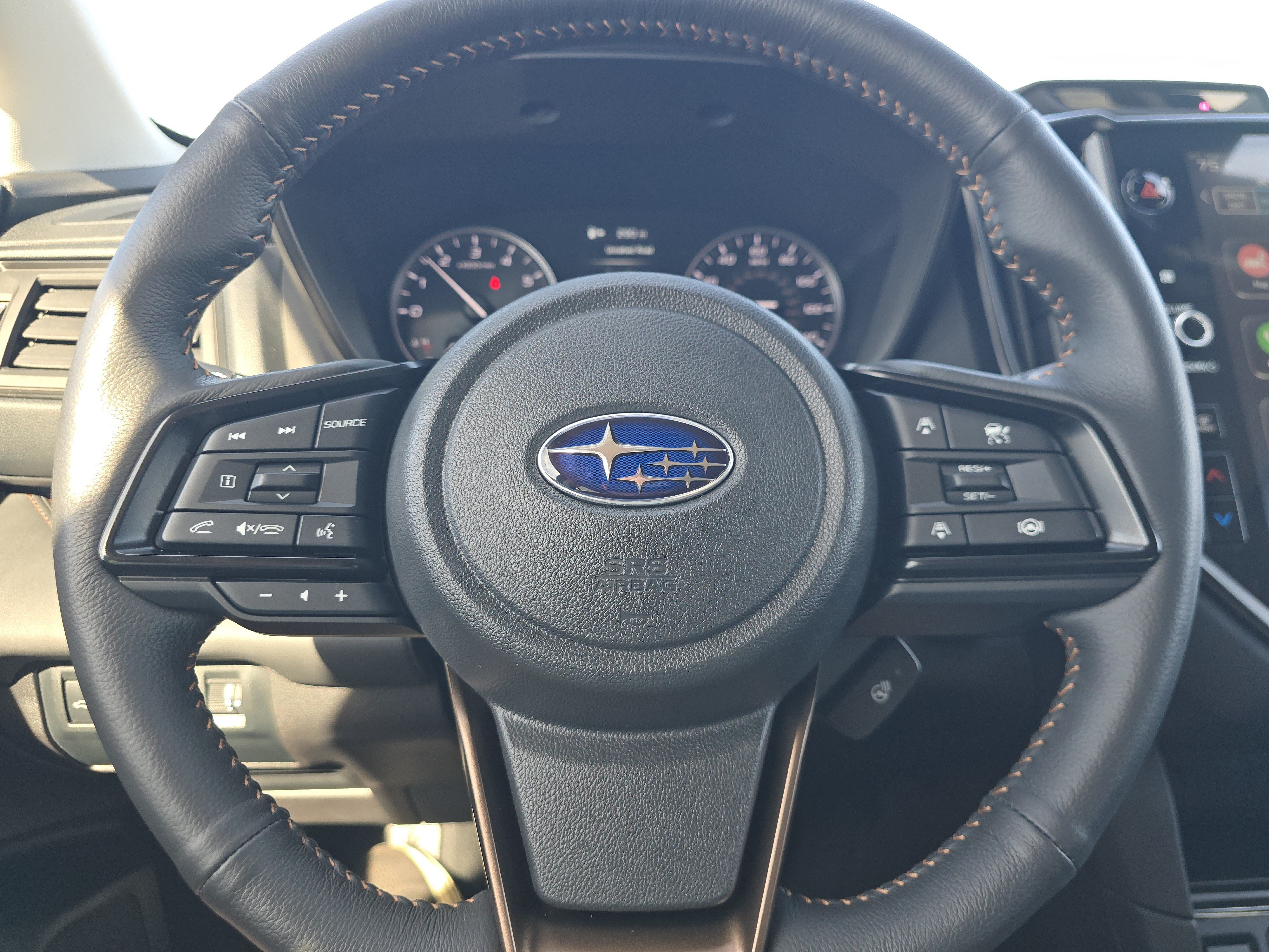 Certified 2025 Subaru Ascent Bronze Edition AWD/4WD image 25