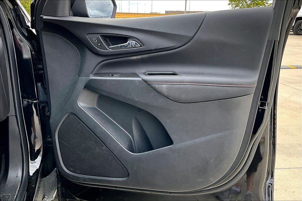 Used 2024 Chevrolet Equinox RS w/ LPO, Floor Liner Package FWD image 18