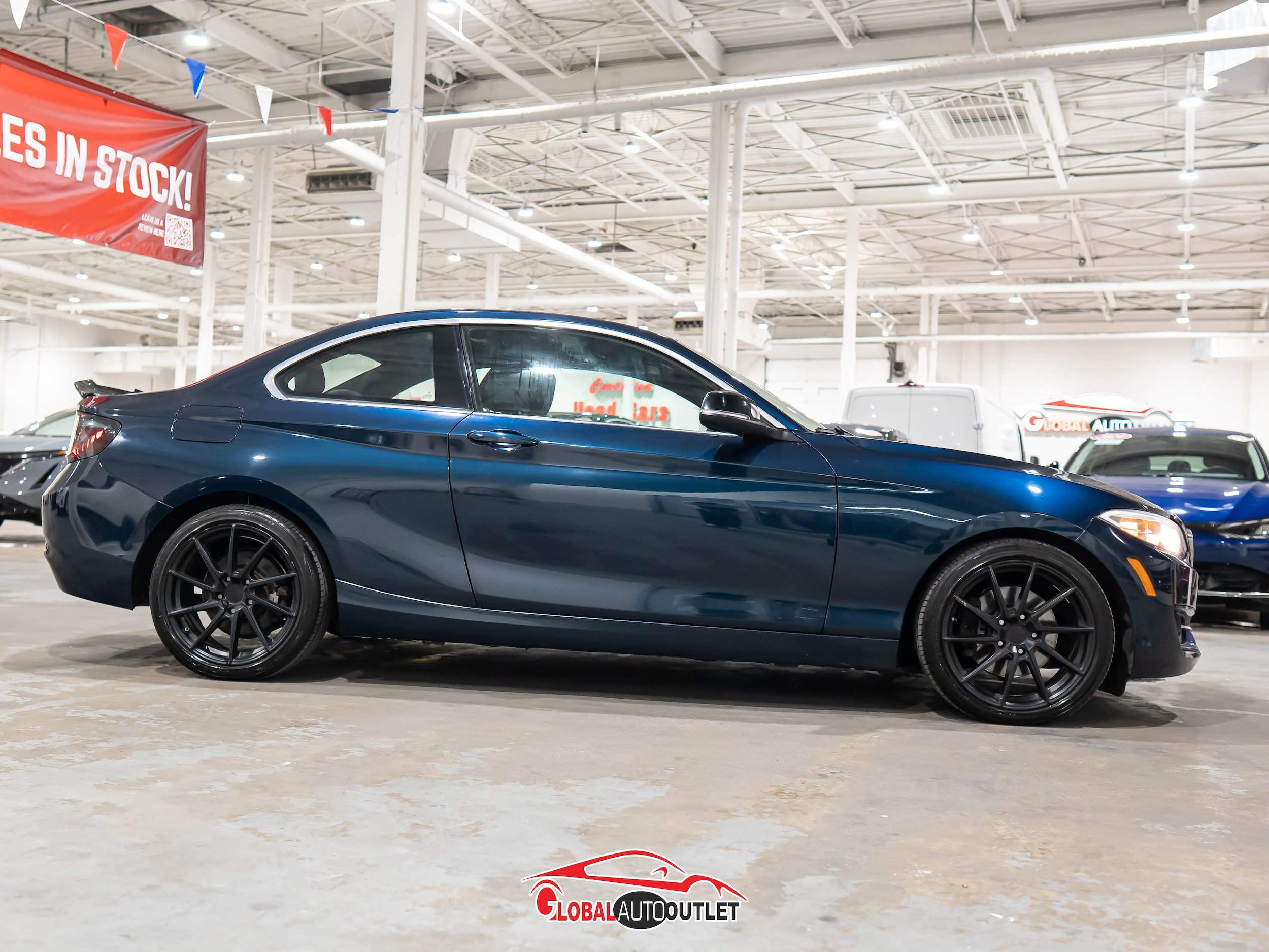 Used 2015 BMW 228i xDrive Coupe AWD/4WD image 8