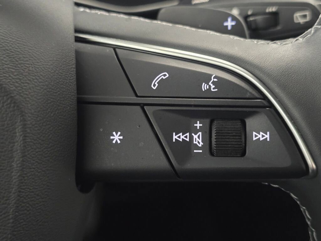 Certified 2025 Audi Q8 Premium Plus w/ Premium Plus Package image 42