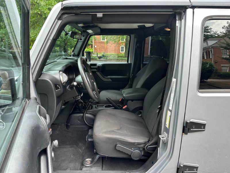 Used 2014 Jeep Wrangler Unlimited Sport AWD/4WD image 22