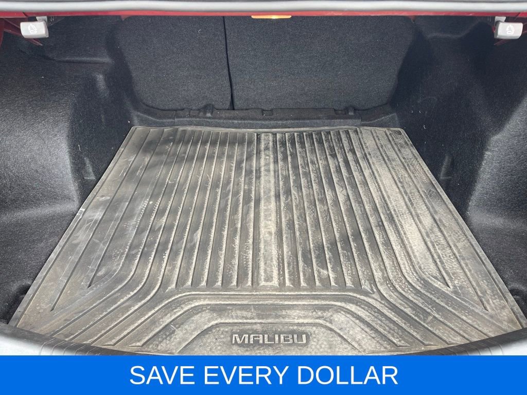 Used 2024 Chevrolet Malibu RS w/ LPO, Floor Liner Package FWD image 6