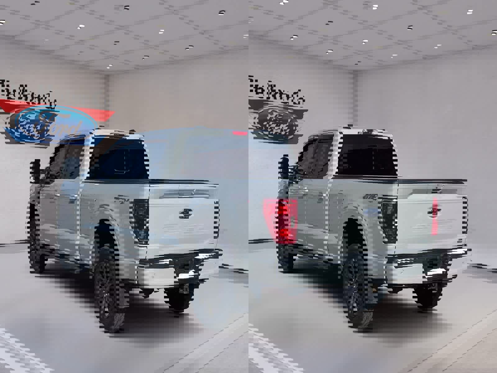 Used 2023 Ford F150 XLT w/ Equipment Group 302A High image 7