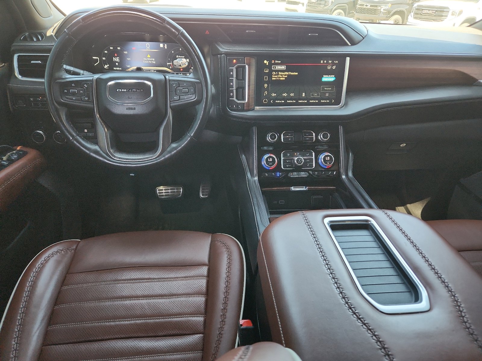 Used 2023 GMC Yukon XL Denali Ultimate image 15