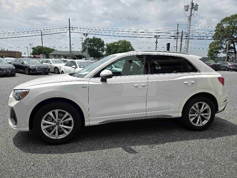 Used 2023 Audi Q3 2.0T Premium image 6