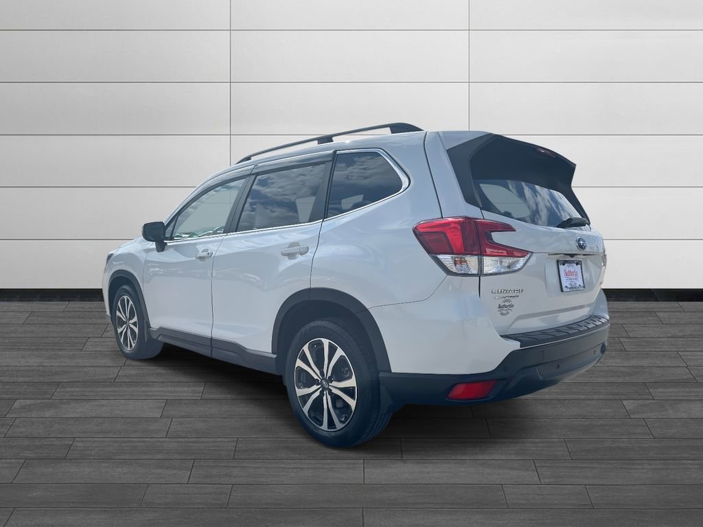 Used 2020 Subaru Forester Limited w/ Popular Package #3 image 5