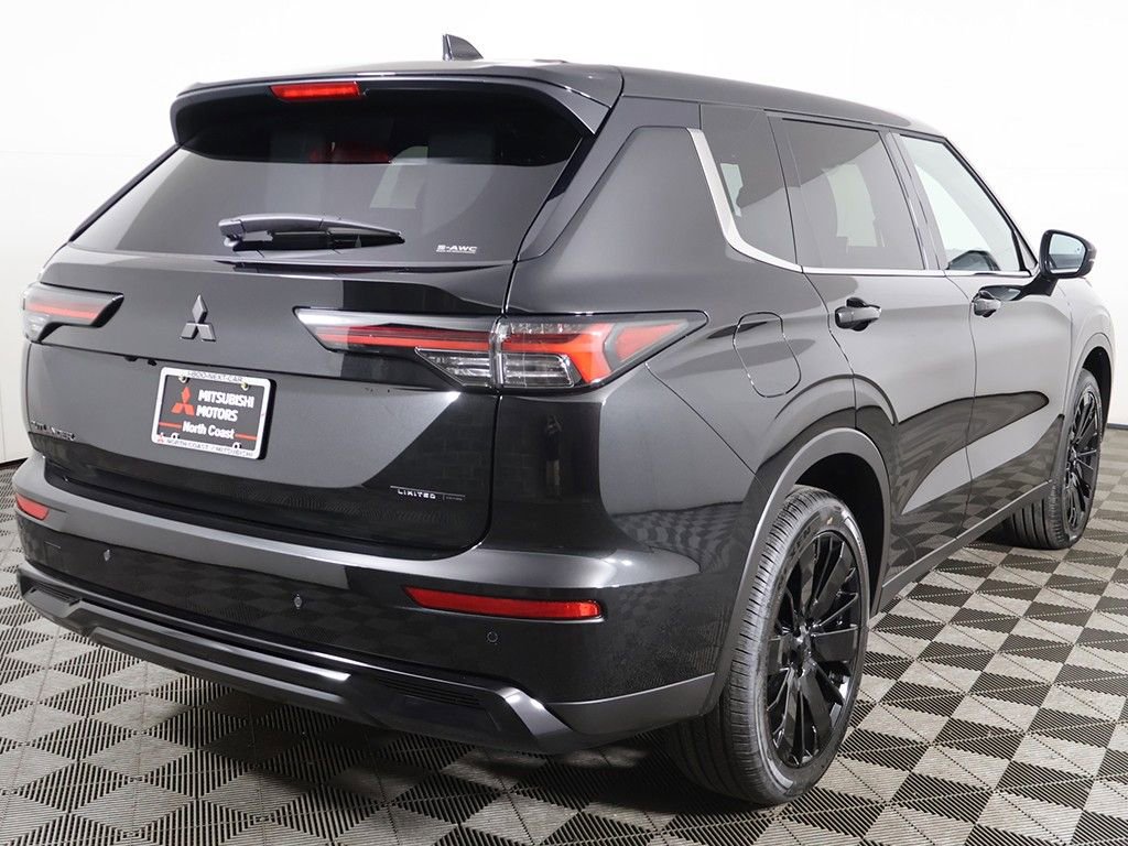New 2026 Mitsubishi Outlander LE AWD/4WD image 11