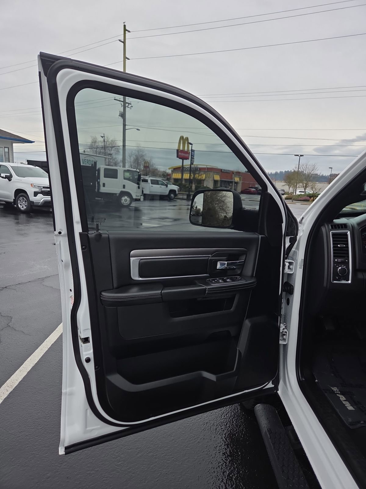 Used 2023 RAM 1500 Classic Warlock w/ Trailer Tow Group image 15