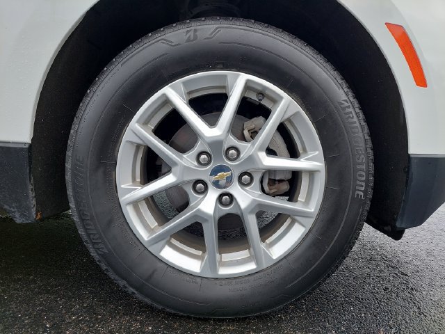 Certified 2024 Chevrolet Equinox LT AWD/4WD image 32