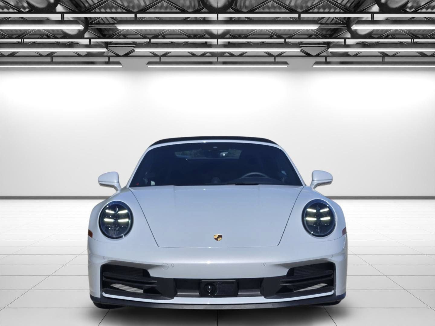 Used 2026 Porsche 911 Carrera RWD image 4