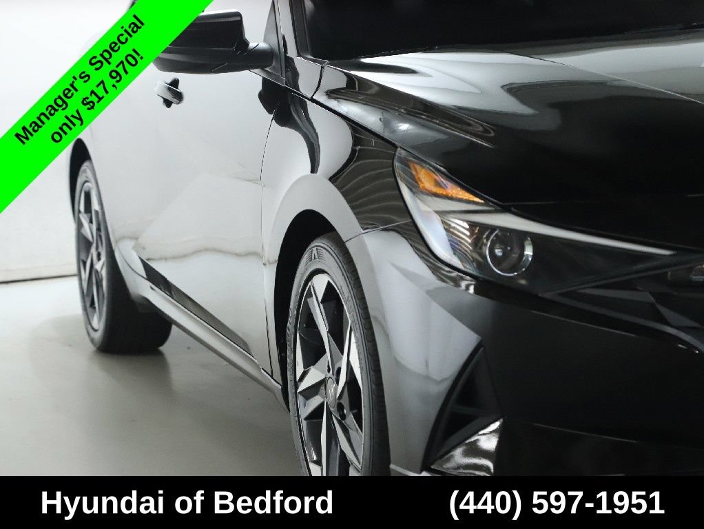 Used 2023 Hyundai Elantra SEL w/ Convenience Package FWD image 9
