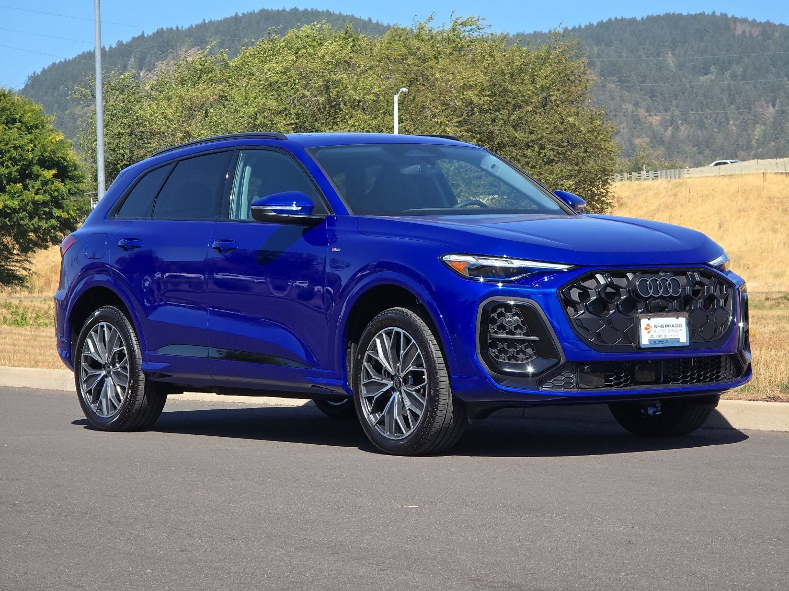 New 2026 Audi Q5 Premium Plus AWD/4WD image 1