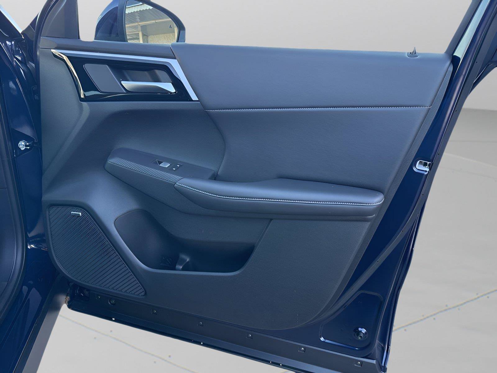New 2026 Mitsubishi Outlander SE FWD image 32