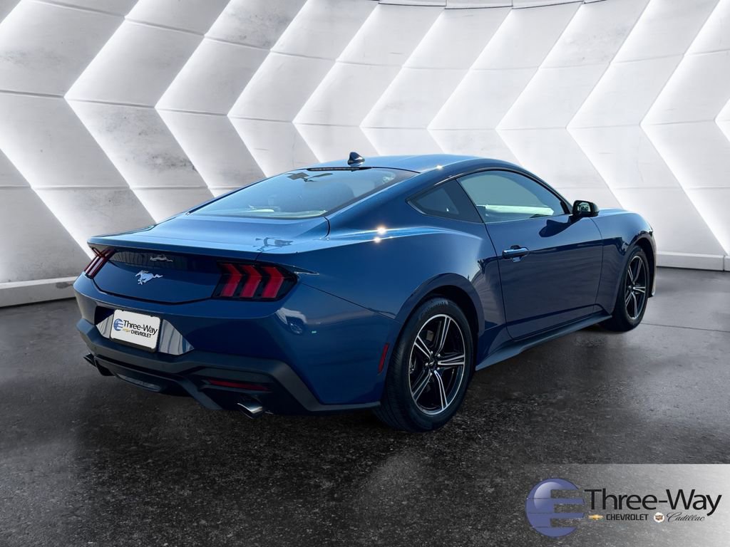 Used 2024 Ford Mustang Coupe image 5