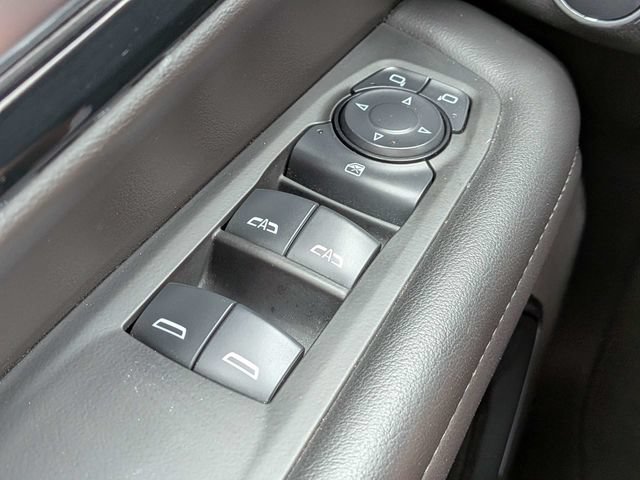 Used 2025 Chevrolet Tahoe Z71 AWD/4WD image 27
