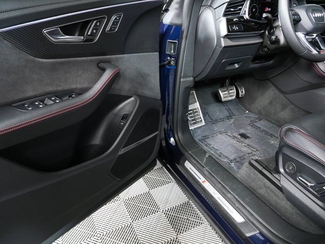 Used 2024 Audi RS Q8 w/ Black Optic Package AWD/4WD image 8