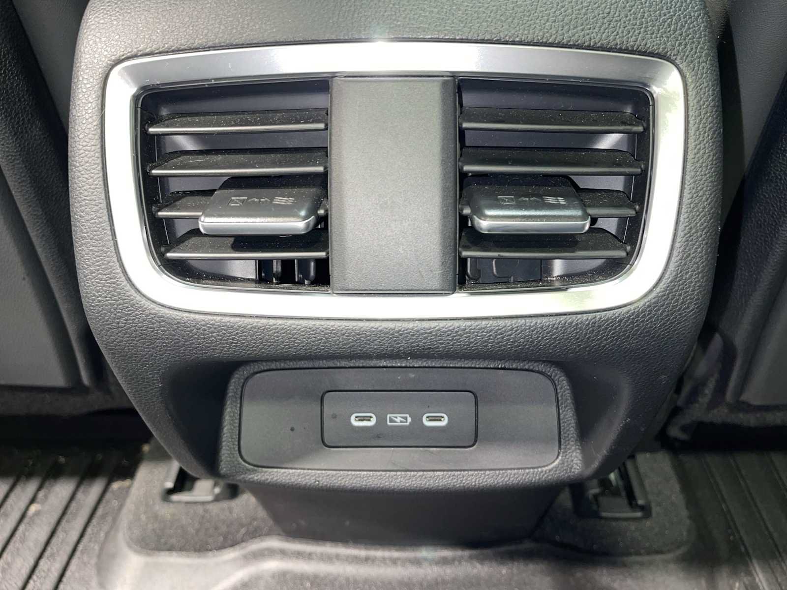Used 2024 Acura RDX w/ Technology Package AWD/4WD image 25