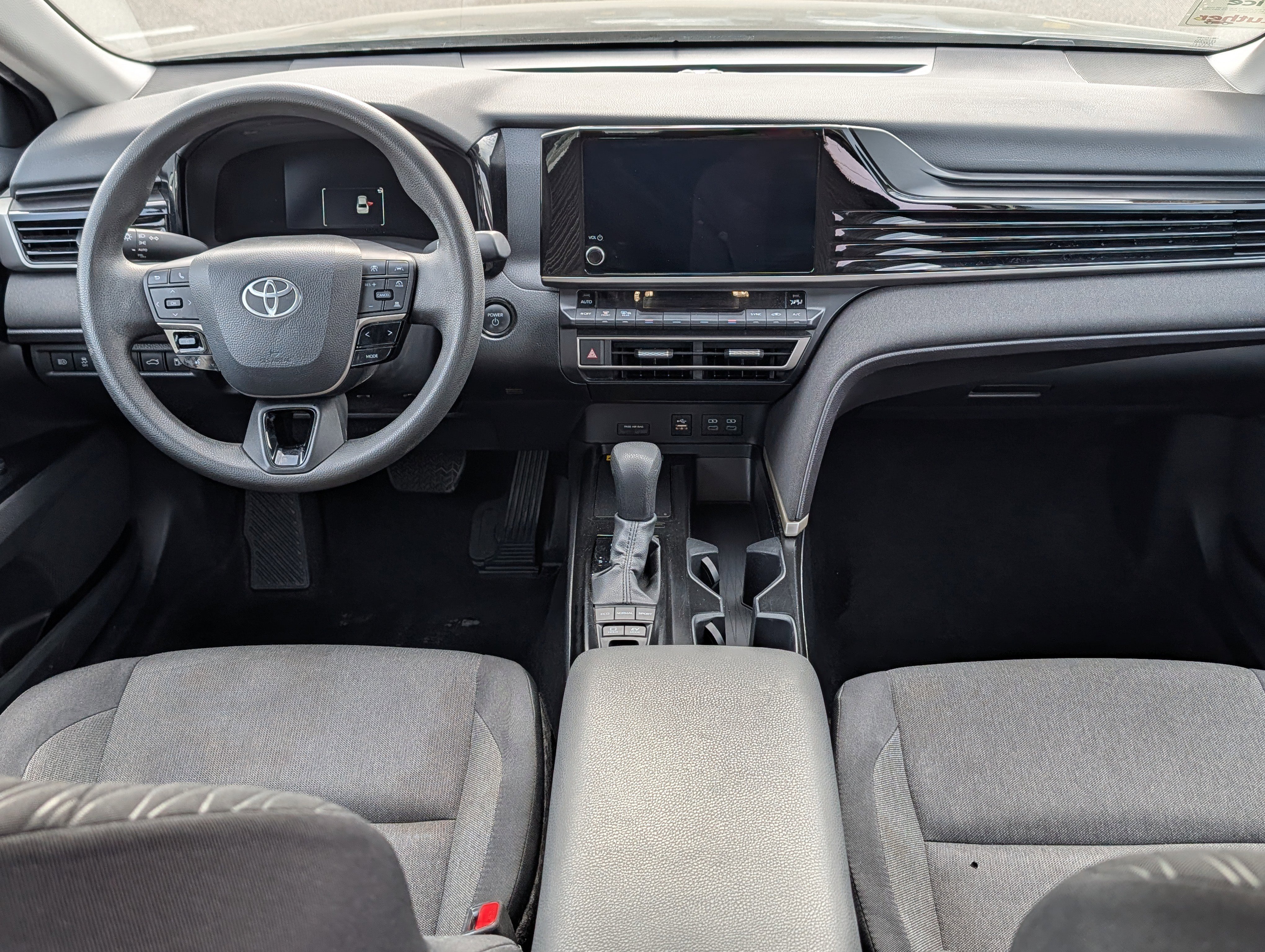 Certified 2025 Toyota Camry LE FWD image 11