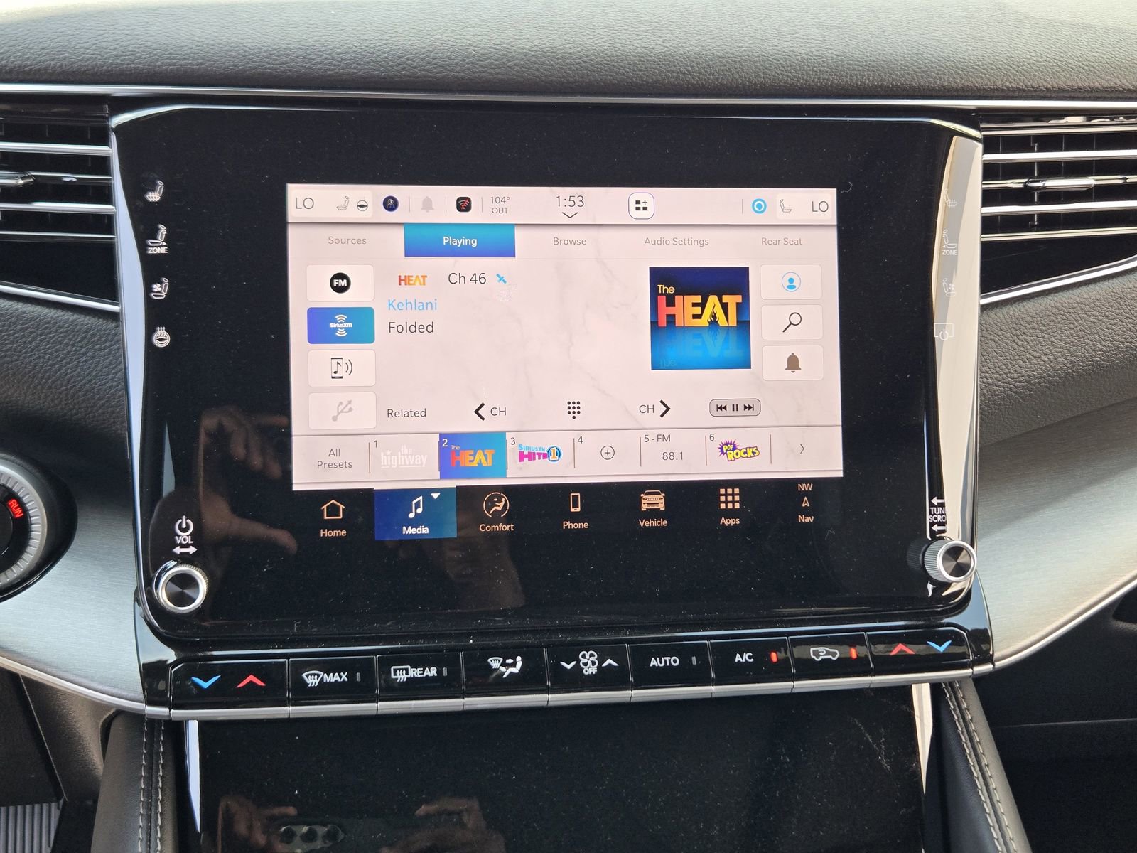 New 2025 Jeep Wagoneer L Series II w/ Premium Group I image 14