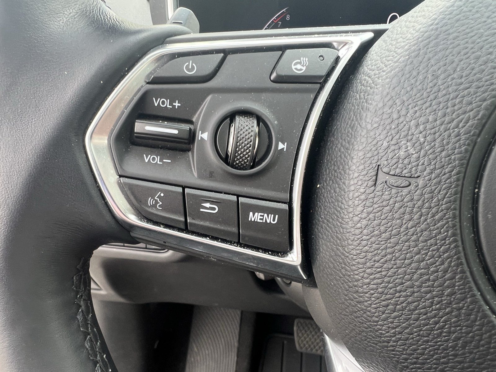 Used 2025 Acura MDX w/ Advance Package AWD/4WD image 19