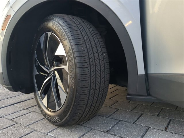 Certified 2021 Volkswagen ID.4 Pro w/ ID.4 Protection Package image 34