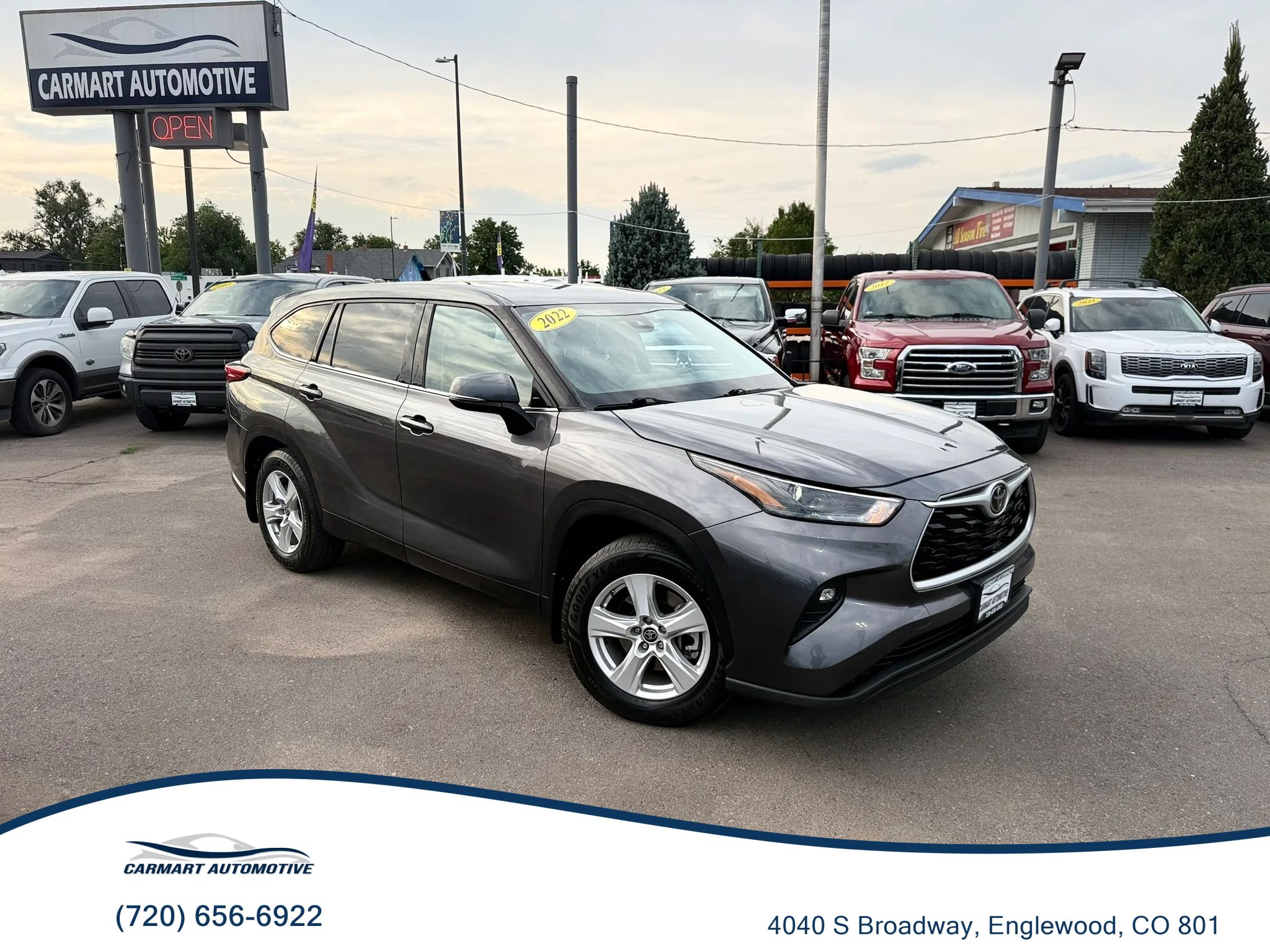 Used 2022 Toyota Highlander LE AWD/4WD video 1