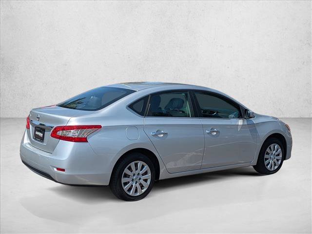 Used 2015 Nissan Sentra S FWD image 5