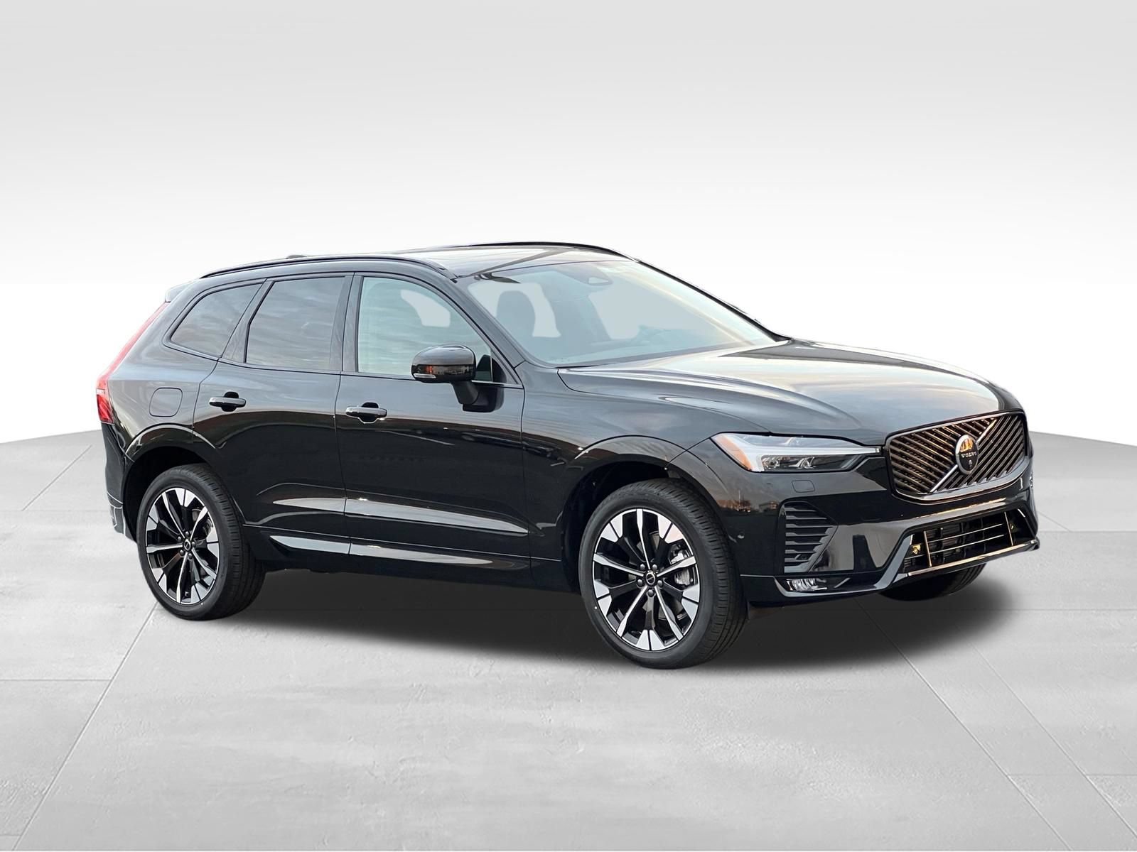 New 2026 Volvo XC60 B5 Plus w/ Climate Package AWD/4WD image 8