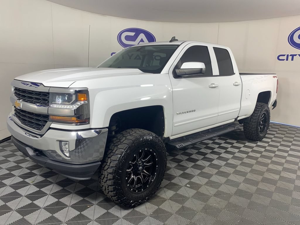 Used 2018 Chevrolet Silverado 1500 LT w/ All Star Edition AWD/4WD image 6