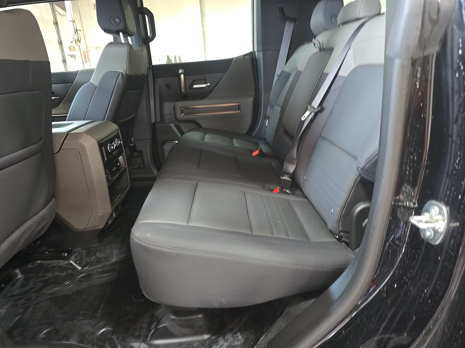 Used 2024 GMC Hummer EV 3X w/ LPO, Illumination Package AWD/4WD image 7