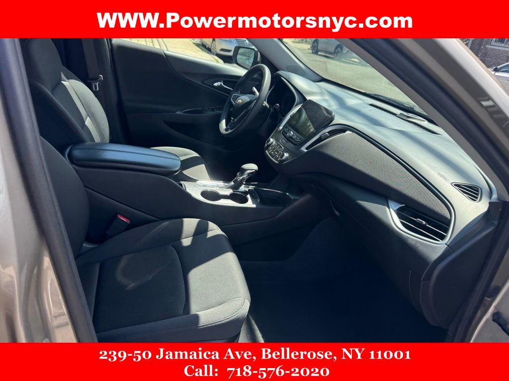 Used 2022 Chevrolet Malibu LT image 14