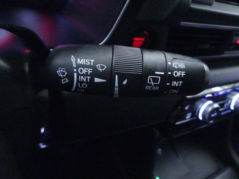 Used 2023 Honda Pilot Touring image 19
