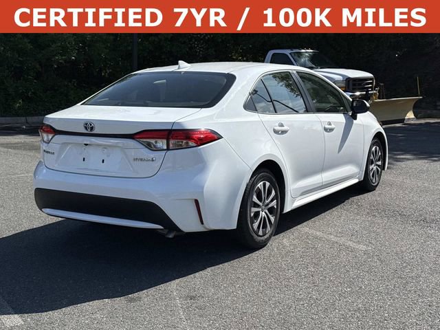 Used 2022 Toyota Corolla LE FWD image 2