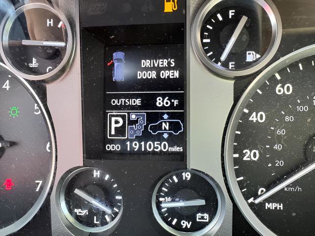 Used 2015 Lexus LX 570 4WD image 19