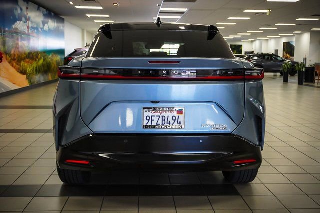 Certified 2023 Lexus RZ 450e Premium w/ Accessory Package (Z1) image 7