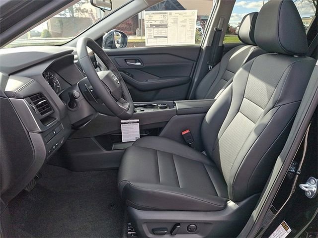 New 2026 Nissan Rogue SV w/ SV Premium Package image 43