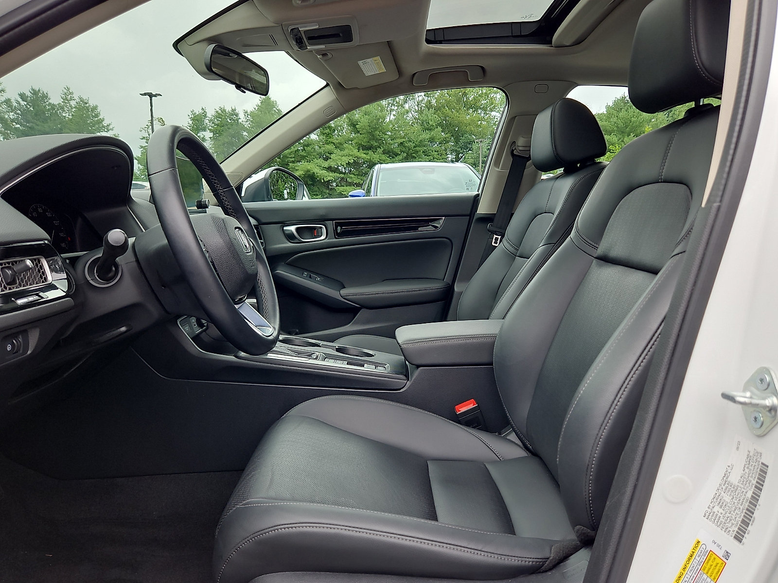 Used 2023 Honda Civic EX-L image 14