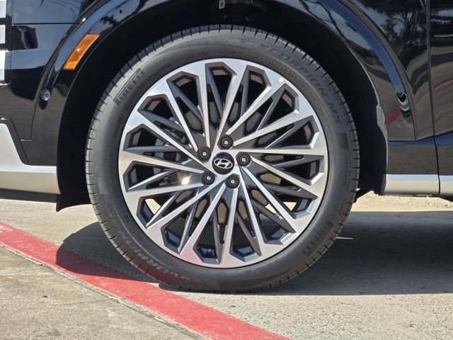 Certified 2026 Hyundai Palisade Calligraphy AWD/4WD image 11
