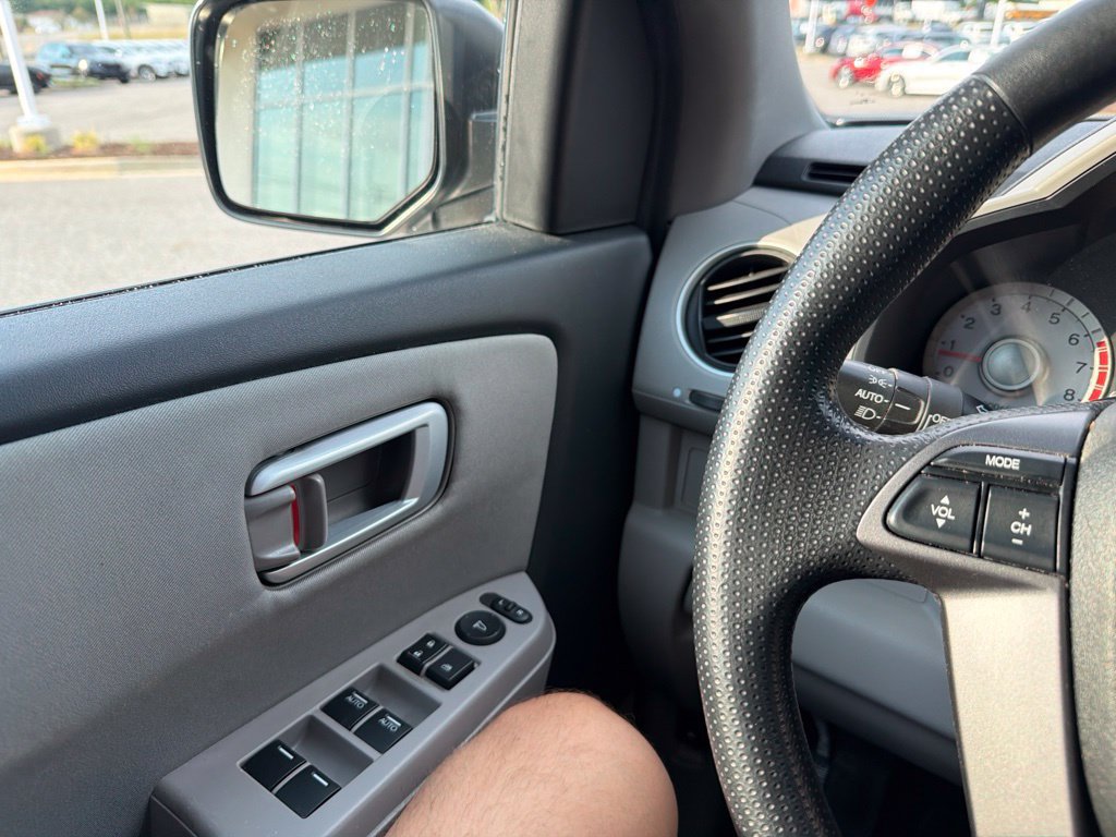 Used 2011 Honda Pilot EX image 20
