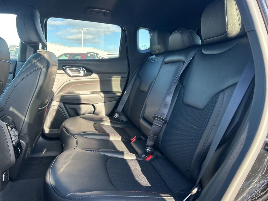 New 2026 Jeep Compass Trailhawk image 12