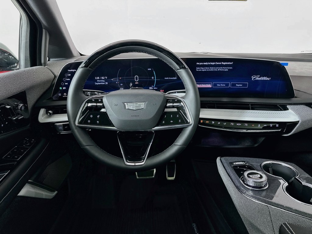 New 2027 Cadillac Optiq Premium Sport w/ LPO, Floor Liner Package AWD/4WD image 29