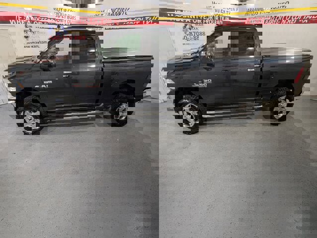 Used 2017 RAM 3500 Big Horn image 4