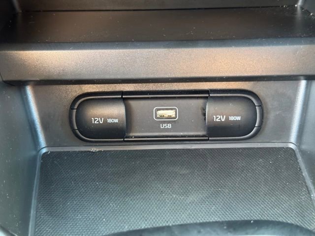 Certified 2025 Kia Soul LX FWD image 20