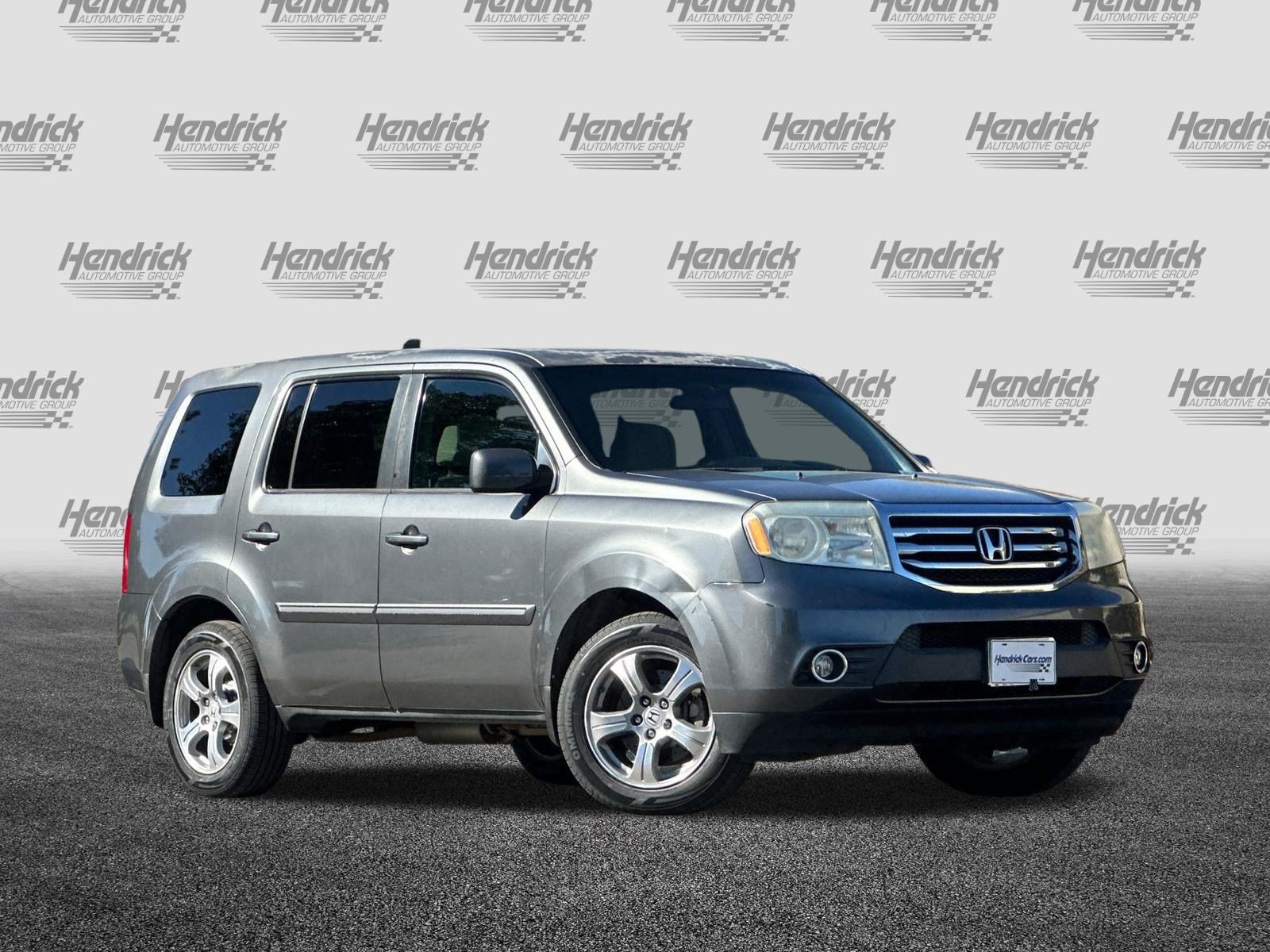 Used 2013 Honda Pilot EX image 2
