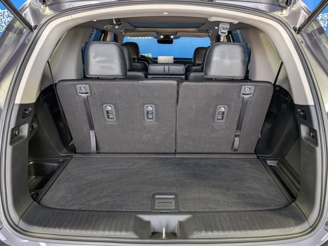 Certified 2024 Honda Pilot Touring image 17
