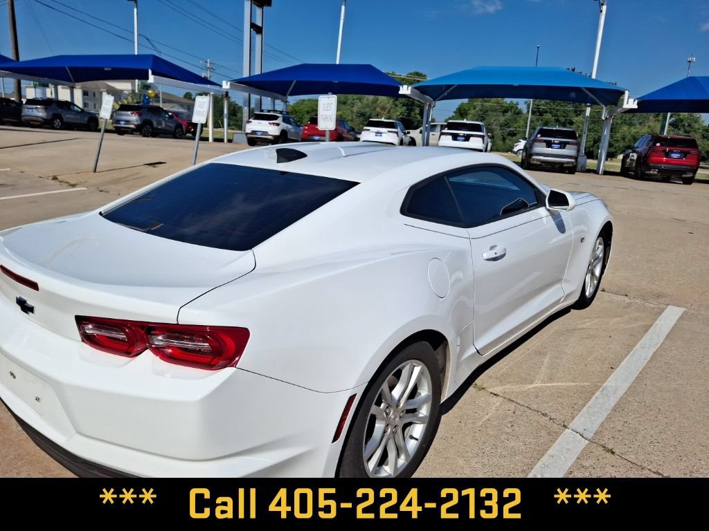 Used 2019 Chevrolet Camaro LT RWD image 14